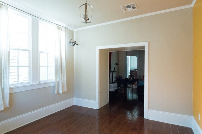 Foto del edificio - 1116 Mandeville St