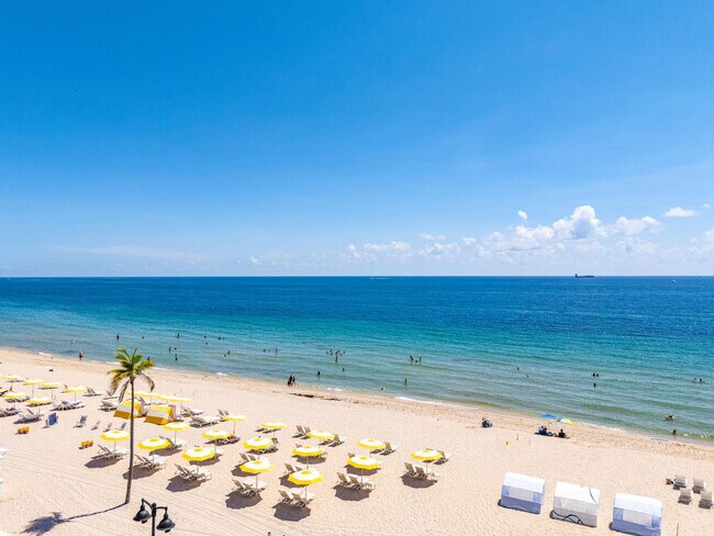 Foto del edificio - 514 N Birch Rd