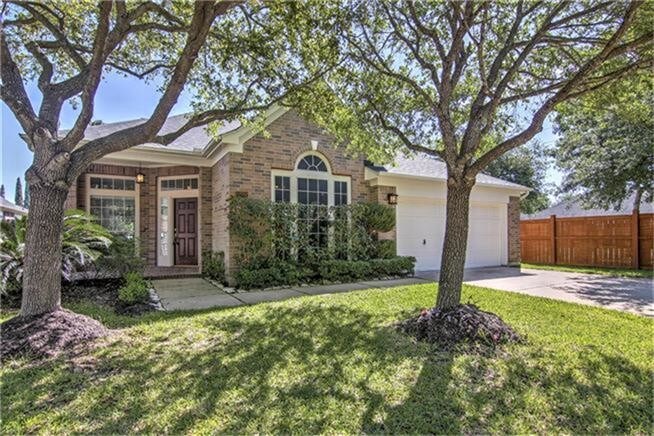 Foto principal - 22702 Shannon Falls Ct