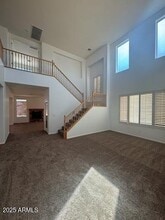 Building Photo - 1705 E Nightingale Ln