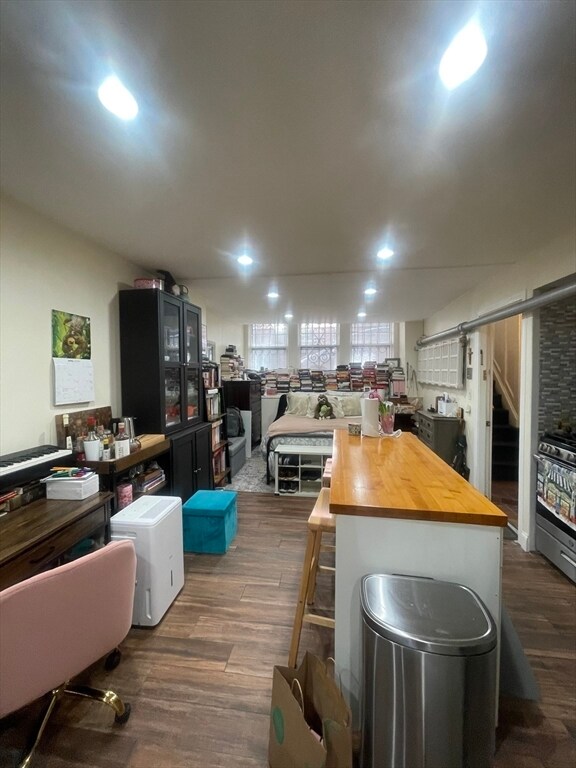 Foto del edificio - 24 Anderson St