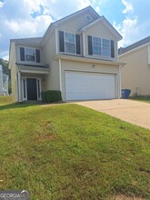 Building Photo - 5646 One Lake Way