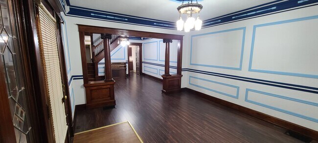 Foto del edificio - 1102 N Oakland Ave