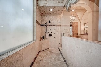 Building Photo - 3 Congressional Cir