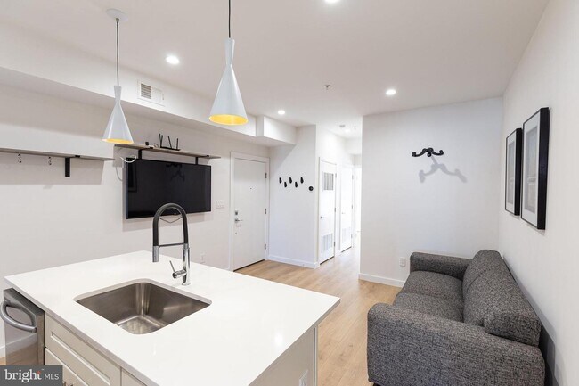 Foto del edificio - 839 19th St NE