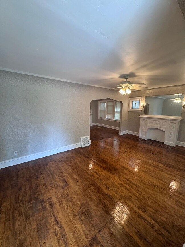 Foto del edificio - 5328 N 35th St