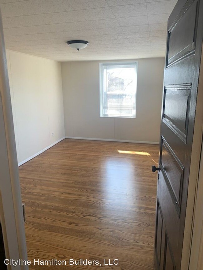 Building Photo - 4 br, 2 bath House - 7201 Suter Rd