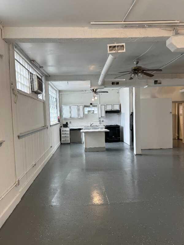 Foto del edificio - 3960 Grand River Ave