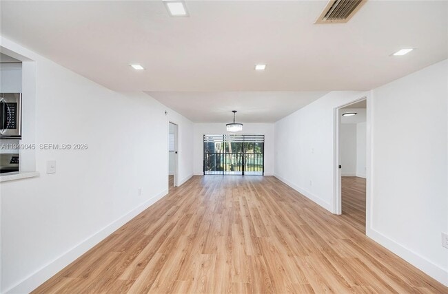 Foto del edificio - 8415 SW 107th Ave