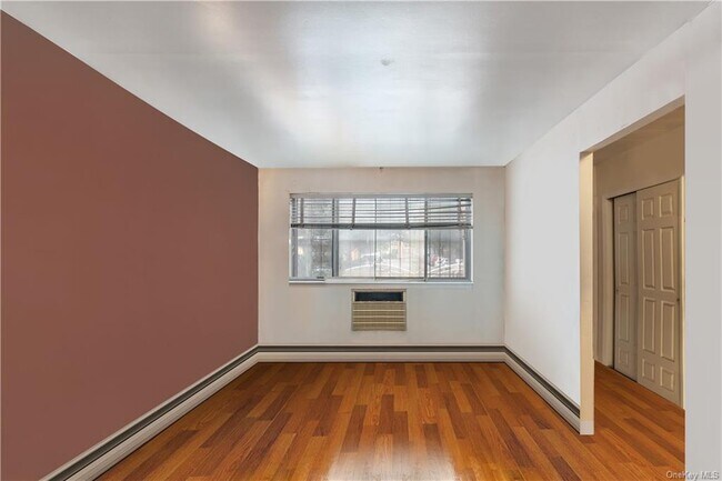 Building Photo - 1255 Virginia Ave