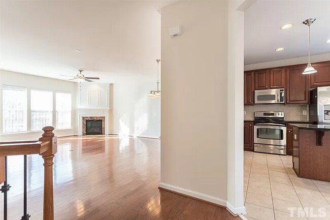 Open concept - 2636 Laurelcherry St
