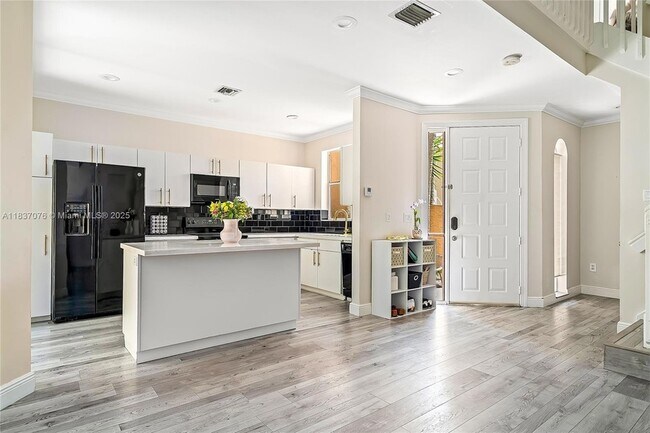 Photo - 21024 NE 34th Ct Townhome