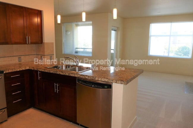 Building Photo - 5440 Leary Ave NW