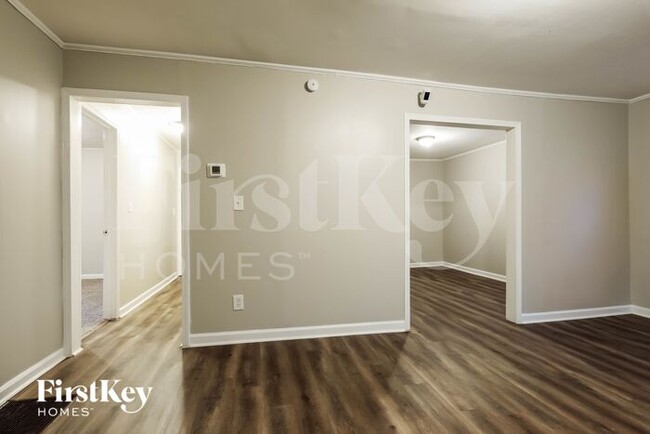 Building Photo - 3520 Conley St