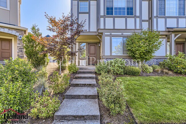 Foto del edificio - Fantastic Townhome is Waiting for You in B...