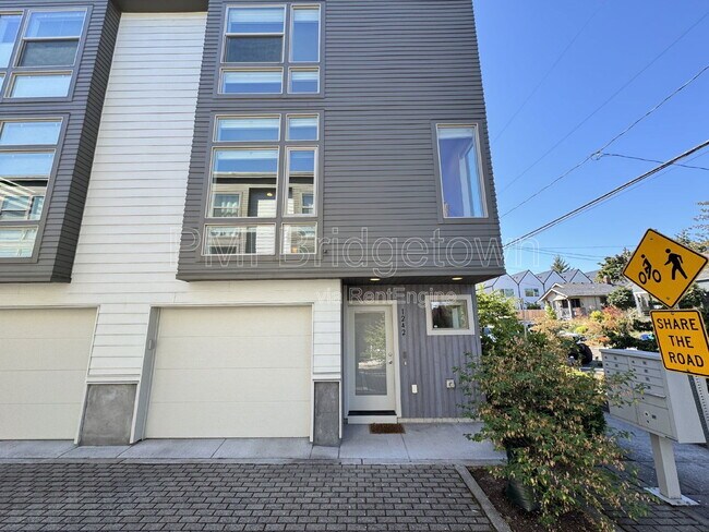 Foto del edificio - 1242 N Morgan St