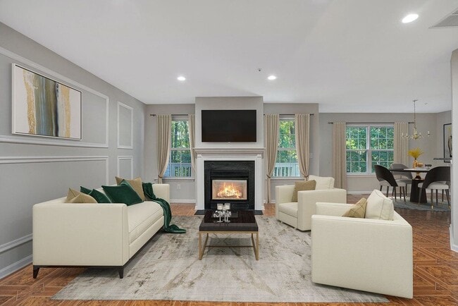 Living room - 3804 Scenic Ct