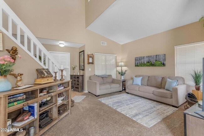 Foto del edificio - 933 W Hudson Way