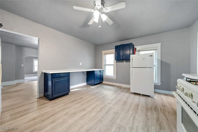 Foto del edificio - 4141 Cyril Ave