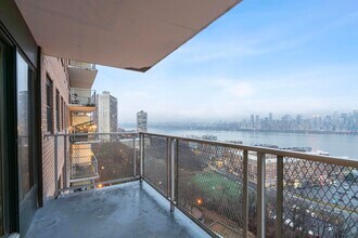 Building Photo - 5601 JFK Blvd E