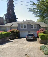 Building Photo - 145 SE 61st Ave