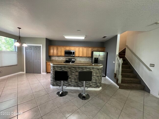 Building Photo - 100 Grey Widgeon Ct