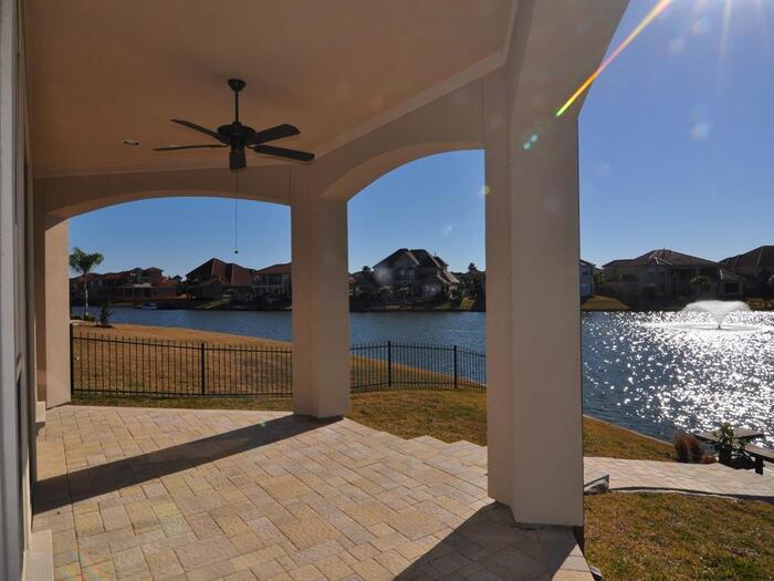 Building Photo - 19015 Windsor Palms Dr
