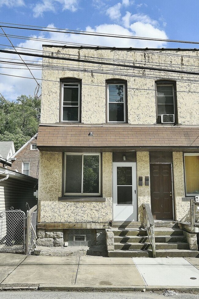 Building Photo - 234-236 Pattison Ave