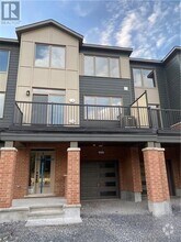 Building Photo - 277 Squadron Cres