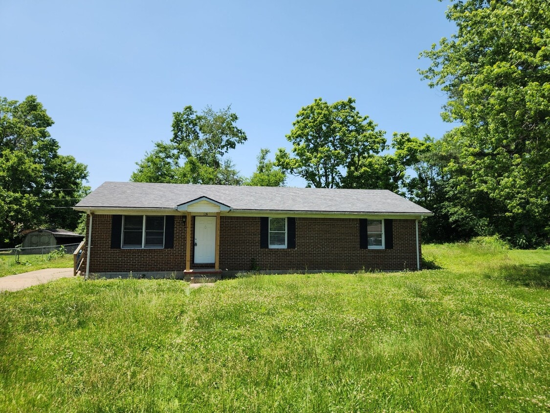 Primary Photo - 109 Eagle Dr