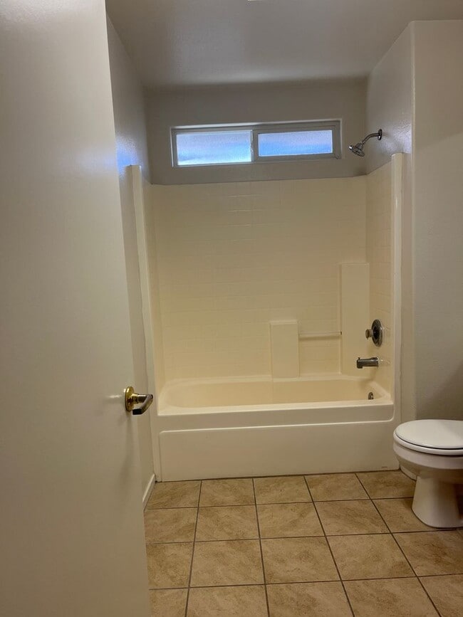 Foto del edificio - 1218 Reddick Ln