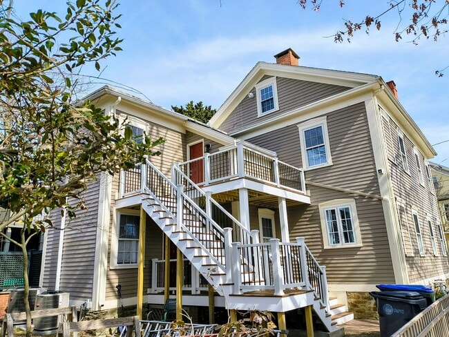 Building Photo - 7 East St