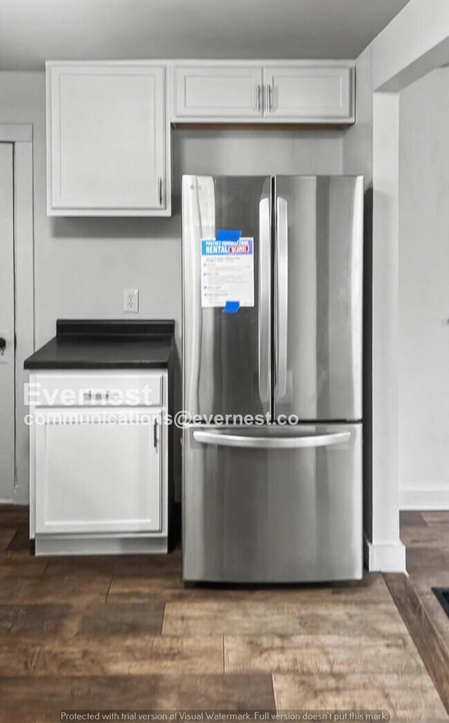 Building Photo - 2 Bed/1 Bath Home / Pet-Friendly / Vouchers Accepted / Available Now!