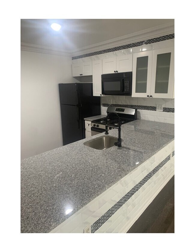 Foto del edificio - 4064 Aspen St