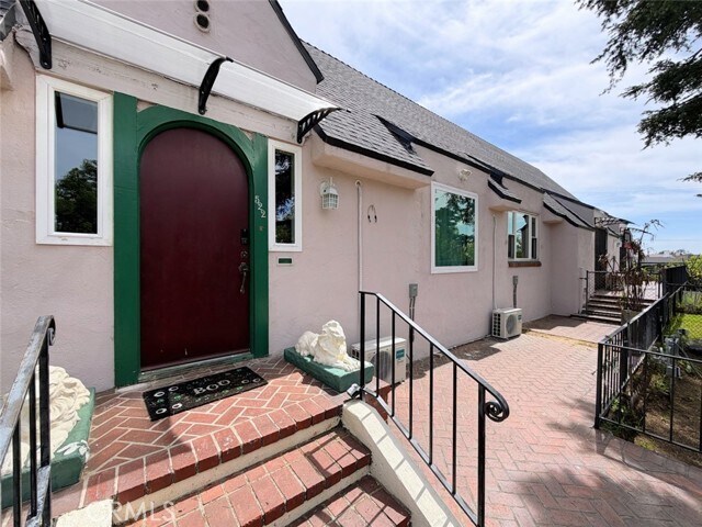 Foto del edificio - 522 Westminster Ave