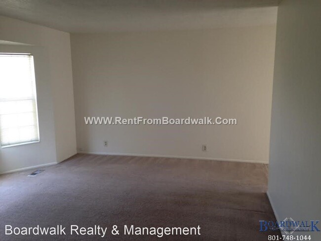 Building Photo - 2 br, 1.5 bath House - 8415 W 3100 S