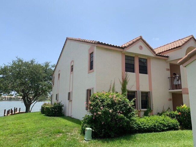 Building Photo - 3170 Leewood Terrace