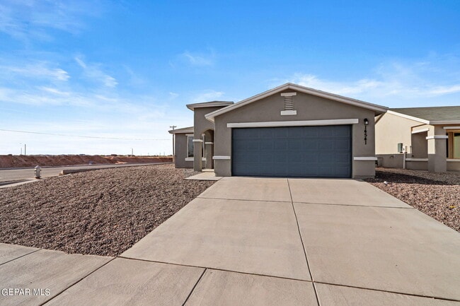 Building Photo - 14541 Faxon Yucca