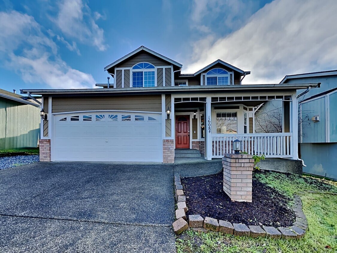 Foto principal - 1608 200th Street Ct E