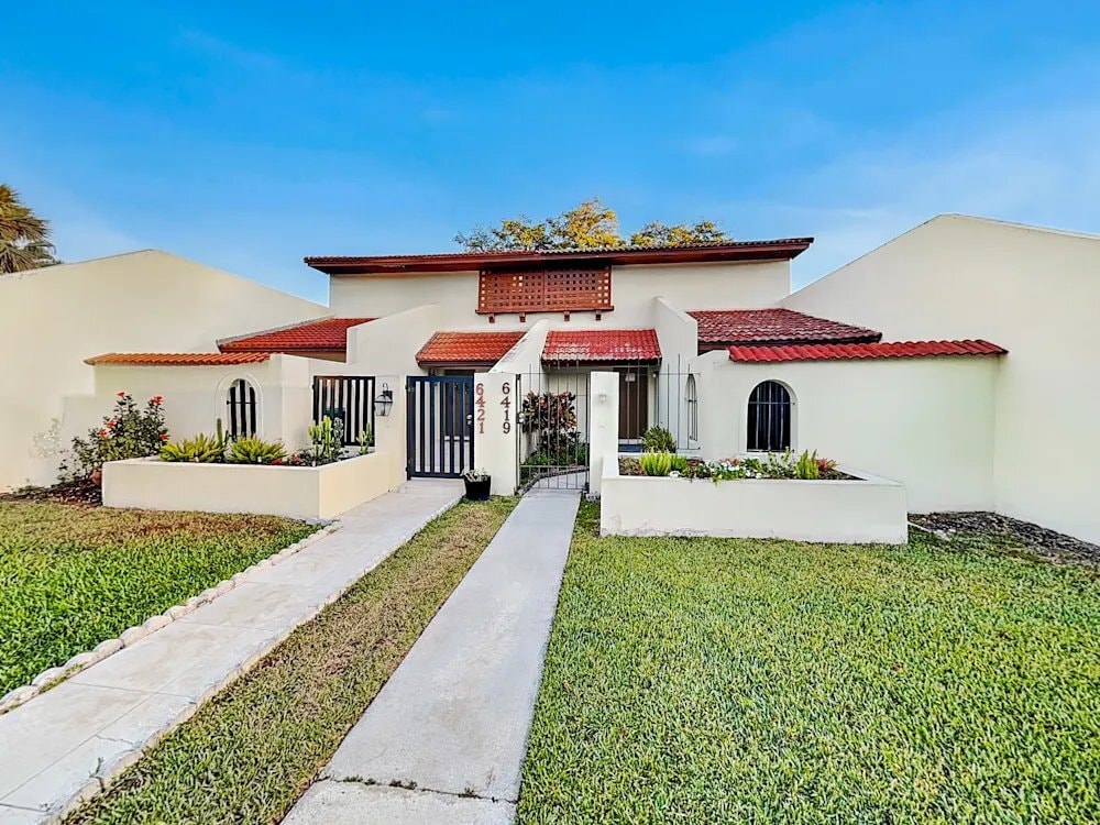 Photo - 6415 NW 192nd Terrace (Hialeah, FL)