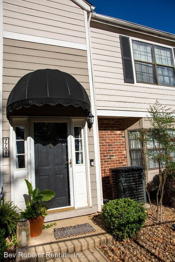 Primary Photo - 3 br, 2.5 bath House - 7761 Falcon Rest Ci...