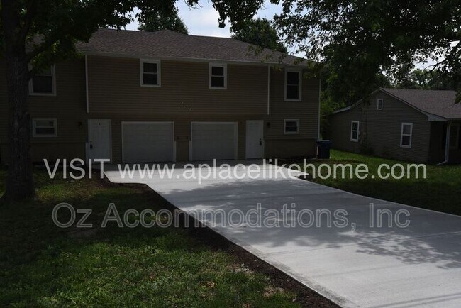 Foto del edificio - 707 SW Ward Rd