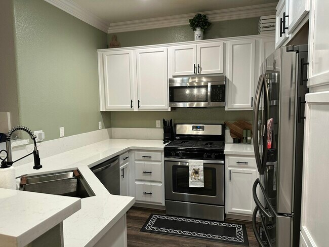 Foto del edificio - 203 Dante Cir