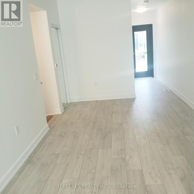 Building Photo - 168 Clonmore Dr