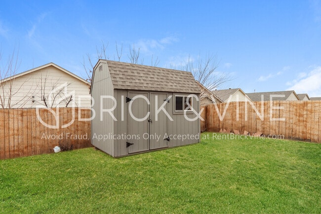 Building Photo - 10617 NW 33rd St