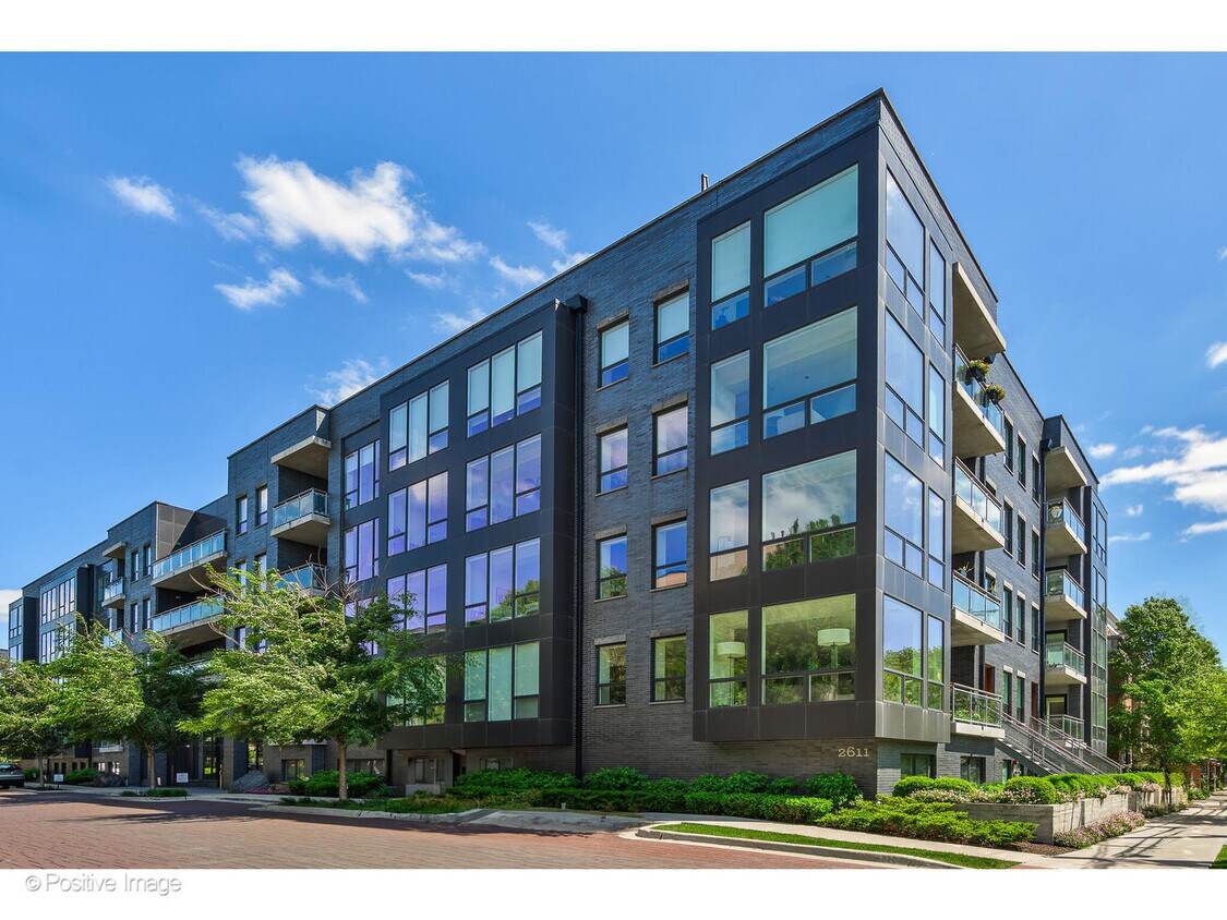 Foto principal - 2633 N Hermitage Ave