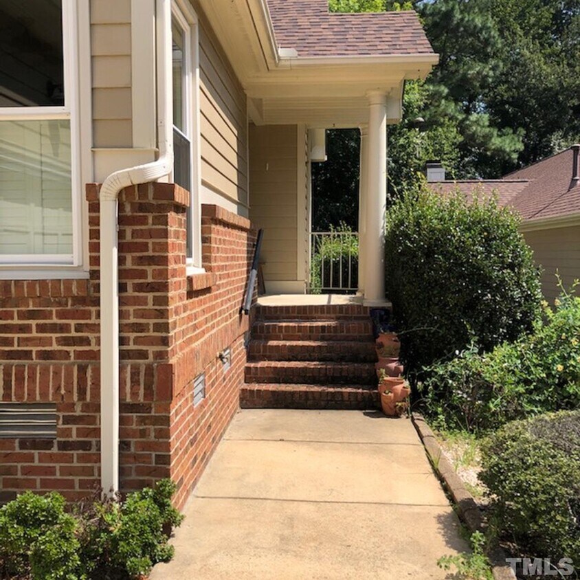 115 Hanover Pl, Cary, NC 27511 House Rental in Cary, NC