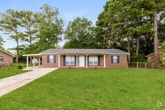 Building Photo - 1011 Hillwood Dr SW