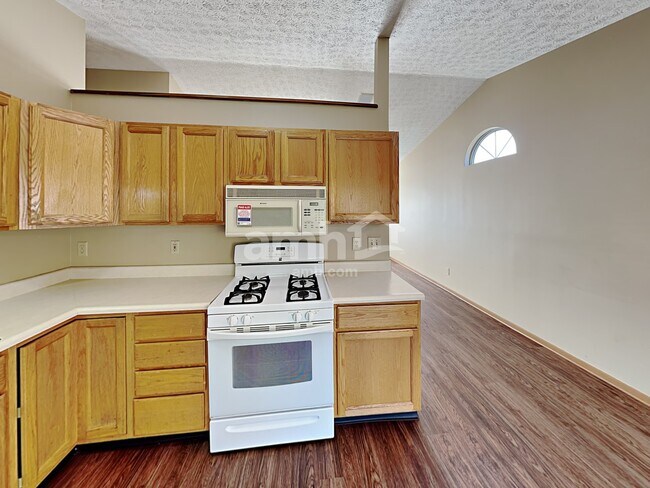 Foto del edificio - 4042 Sandy Ridge Drive