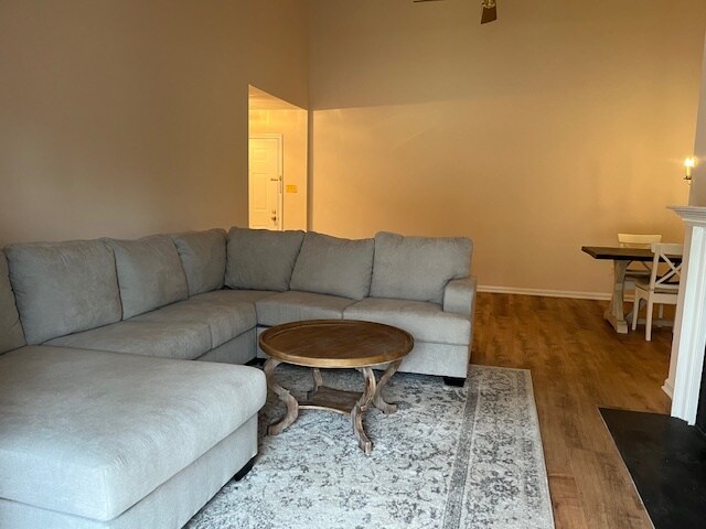 Foto del edificio - 14208 Dove Creek Way